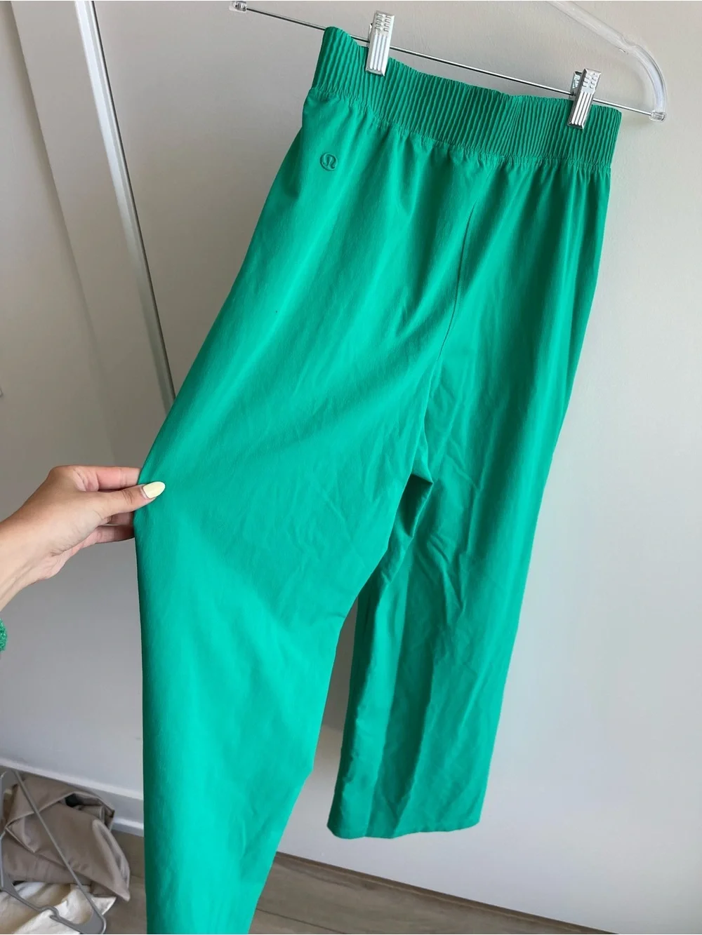 Lululemon Wide Leg Stretch Woven Green Pants High Rise